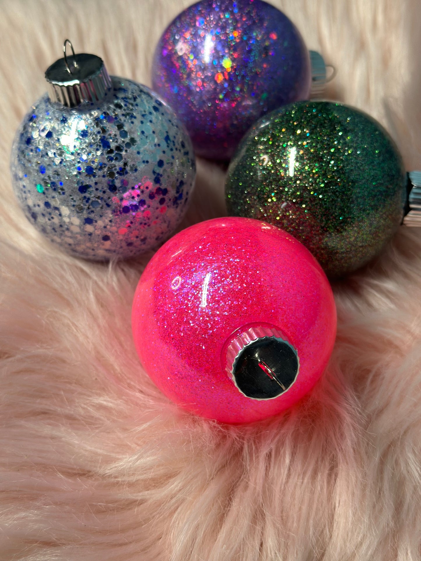 Small plastic glitter ornament