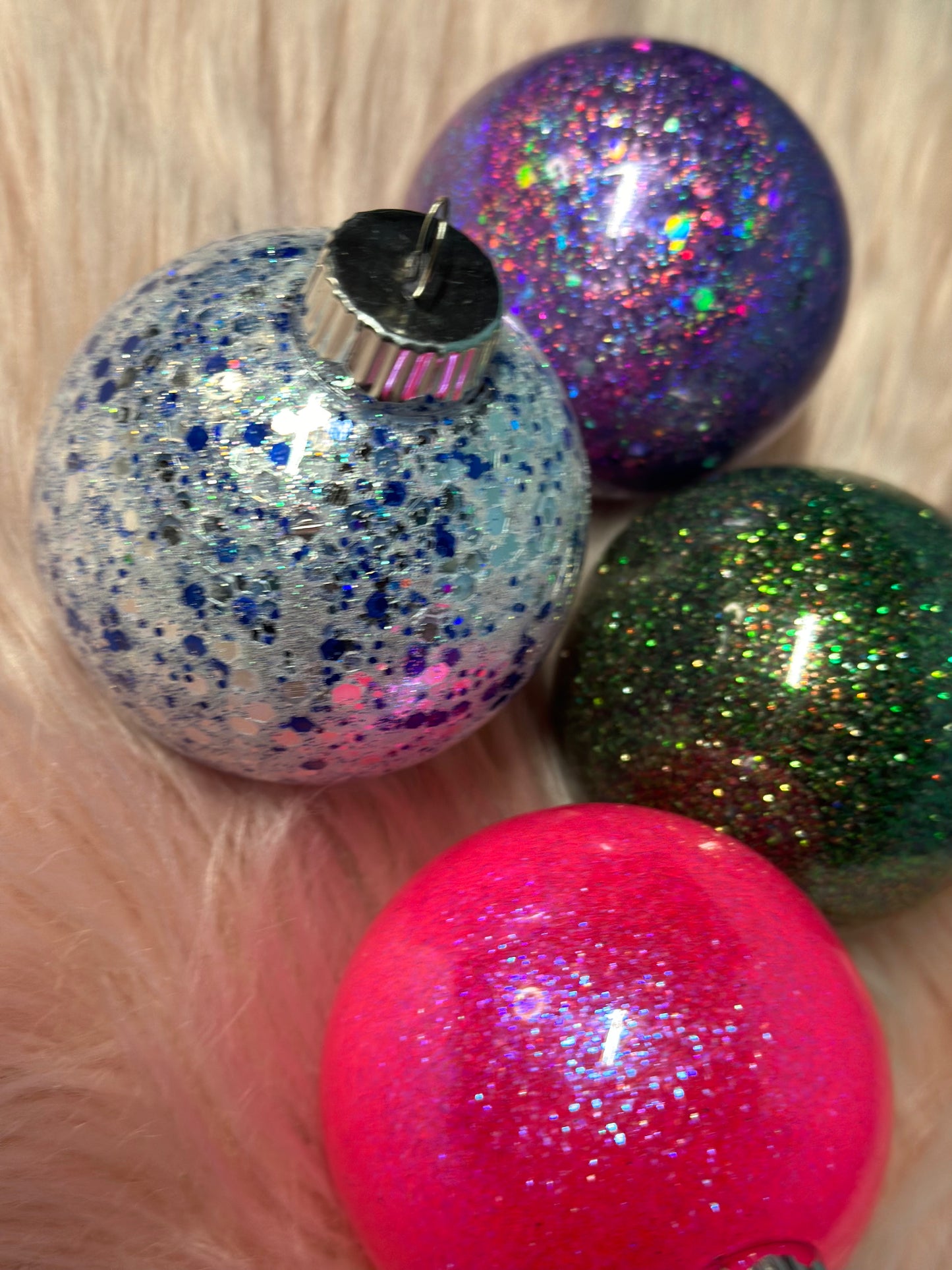 Small plastic glitter ornament